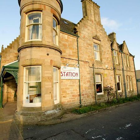 The Station Hotel Alness Exterior foto