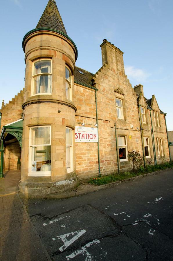 The Station Hotel Alness Exterior foto